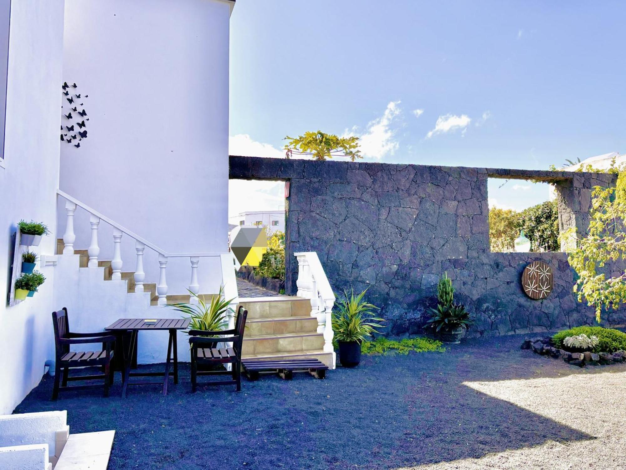 Serenity House Tinajo Exterior photo